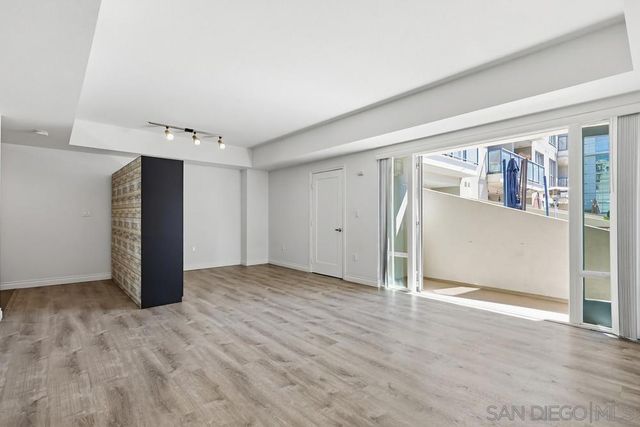 875 G Street 201, San Diego, CA 92101