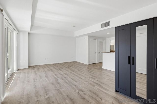 875 G Street 201, San Diego, CA 92101