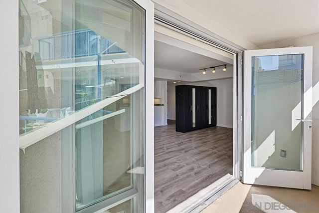 875 G Street 201, San Diego, CA 92101