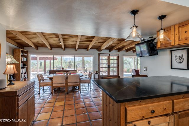 500 N Avenida Venado, Tucson, AZ 85748