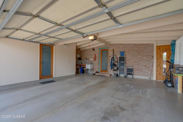 500 N Avenida Venado, Tucson, AZ 85748