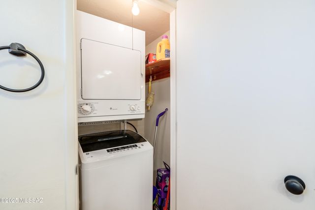 500 N Avenida Venado, Tucson, AZ 85748