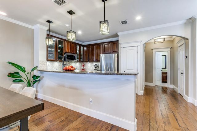 1600 Abrams Road 60, Dallas, TX 75214