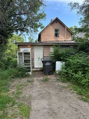 1547 Des Moines Street, Des Moines, IA 50316