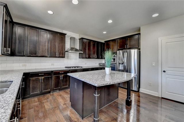 2705 FOX HUNT Way, Cumming, GA 30041