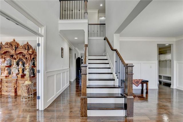 2705 FOX HUNT Way, Cumming, GA 30041