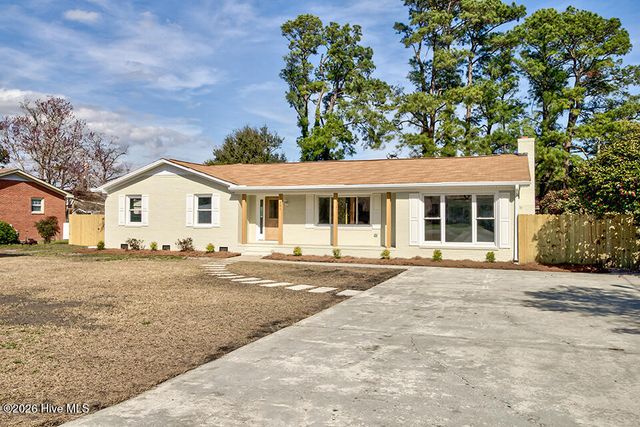 205 Spartan Road, Wilmington, NC 28405