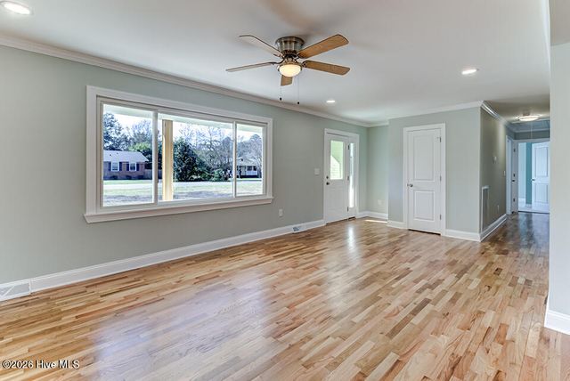 205 Spartan Road, Wilmington, NC 28405