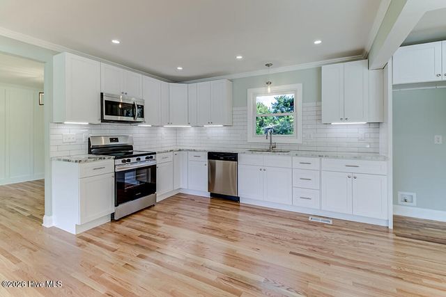 205 Spartan Road, Wilmington, NC 28405