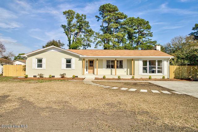 205 Spartan Road, Wilmington, NC 28405