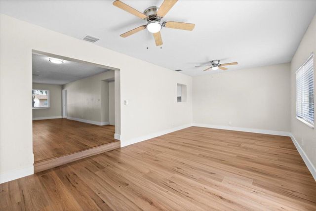 7712 SW 7TH Street, North Lauderdale, FL 33068