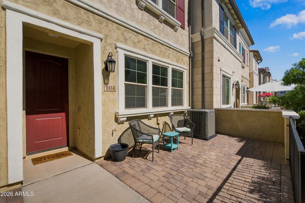 1821 E BERNIE Lane 104, Gilbert, AZ 85295 — photo 2