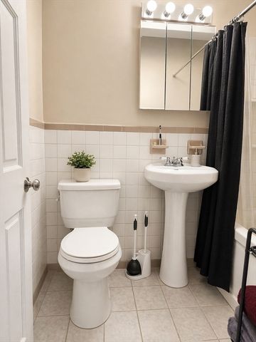 116 Spring Street A8, Boston, MA 02132