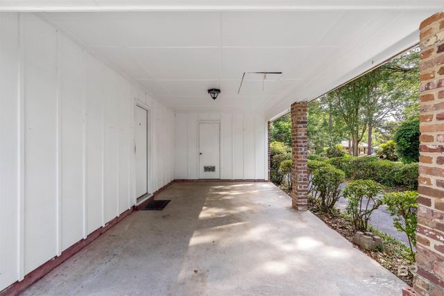 174 Country Club Drive, Daphne, AL 36526