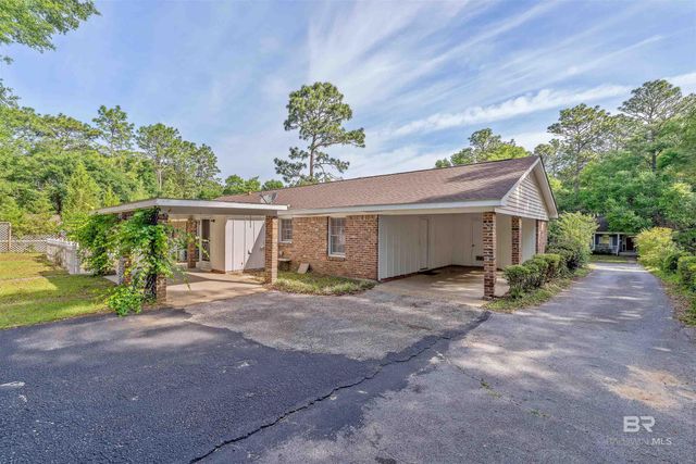 174 Country Club Drive, Daphne, AL 36526