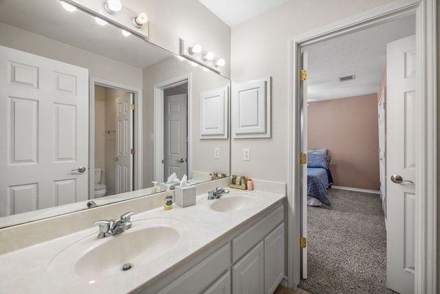 502 Lost Valley, Kerrville, TX 78028