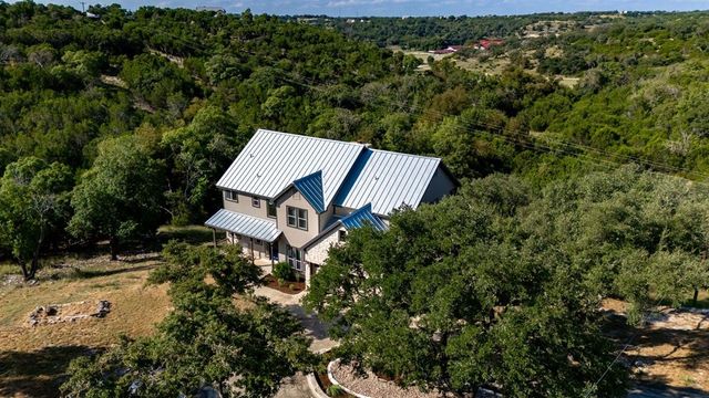 502 Lost Valley, Kerrville, TX 78028