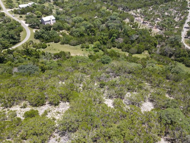 502 Lost Valley, Kerrville, TX 78028