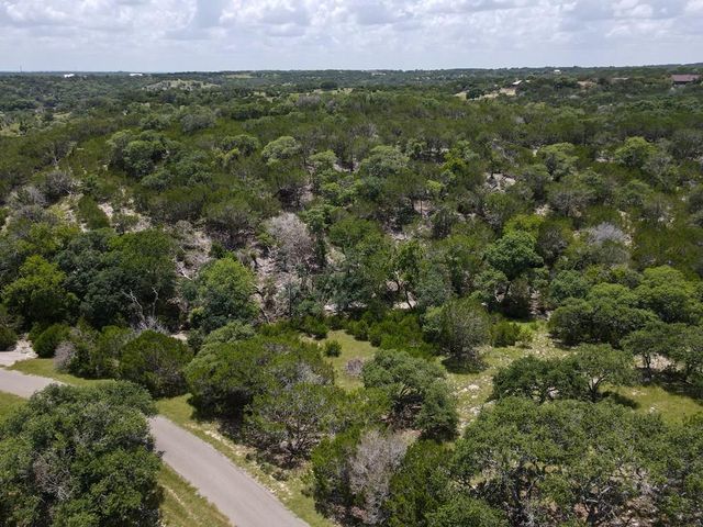 502 Lost Valley, Kerrville, TX 78028