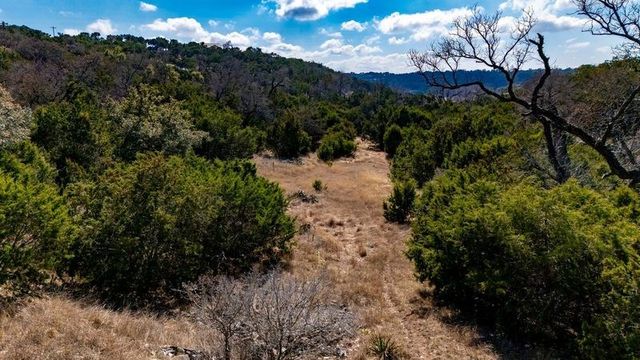 502 Lost Valley, Kerrville, TX 78028