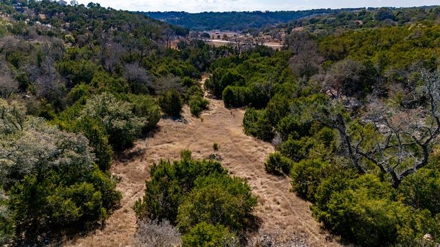 502 Lost Valley, Kerrville, TX 78028
