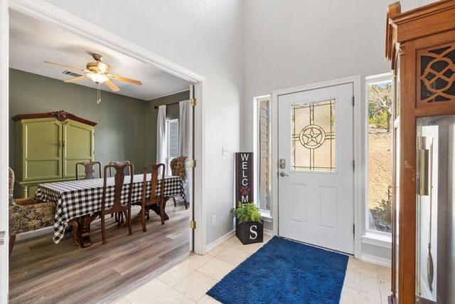 502 Lost Valley, Kerrville, TX 78028