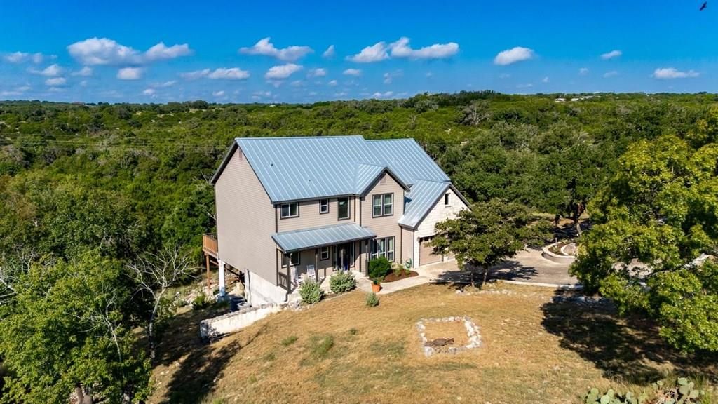 502 Lost Valley, Kerrville, TX 78028