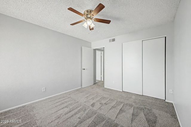 6060 W GOLDEN Lane, Glendale, AZ 85302