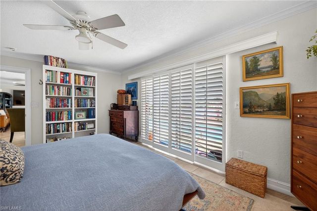 3810 SE 1st PL, Cape Coral, FL 33904