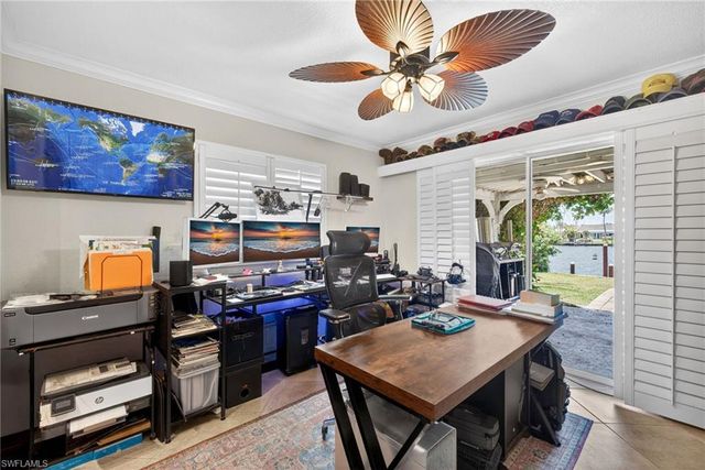 3810 SE 1st PL, Cape Coral, FL 33904