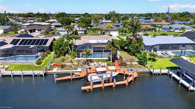 3810 SE 1st PL, Cape Coral, FL 33904