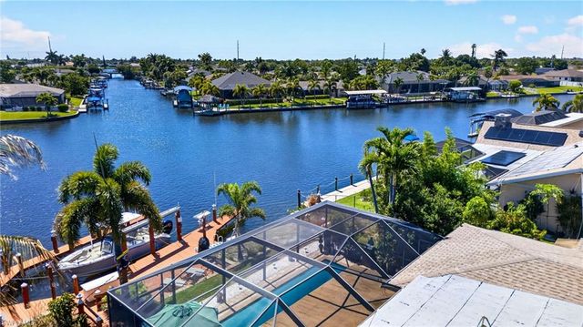 3810 SE 1st PL, Cape Coral, FL 33904