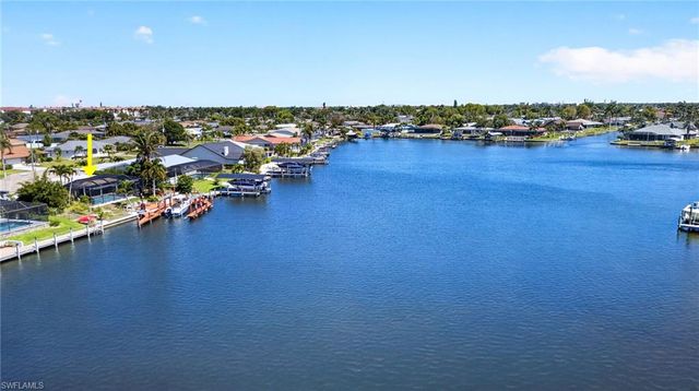 3810 SE 1st PL, Cape Coral, FL 33904