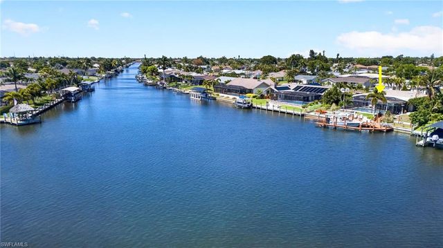 3810 SE 1st PL, Cape Coral, FL 33904