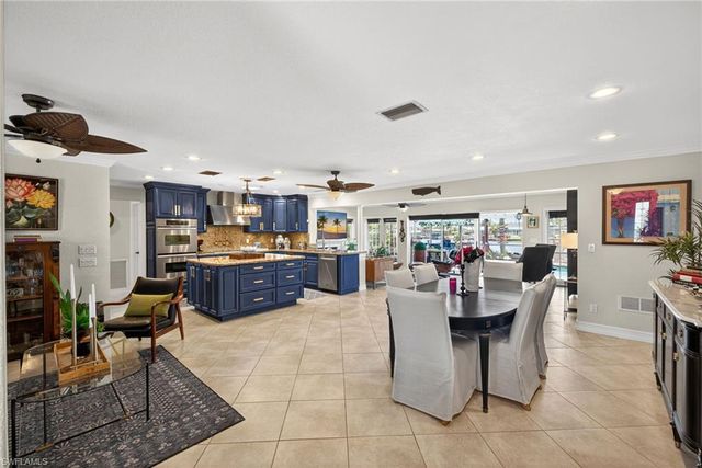 3810 SE 1st PL, Cape Coral, FL 33904