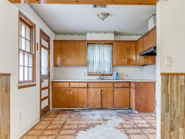 2224 SW 57th Street, Oklahoma City, OK 73119