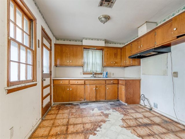 2224 SW 57th Street, Oklahoma City, OK 73119