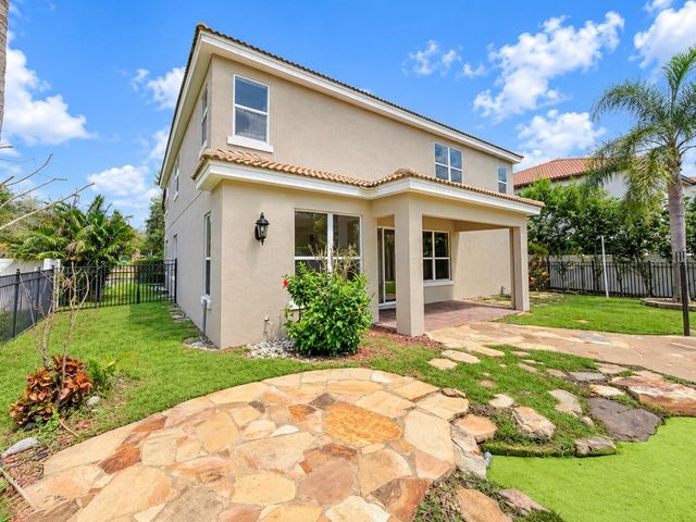 3915 SHOREVIEW DRIVE, Kissimmee, FL 34744