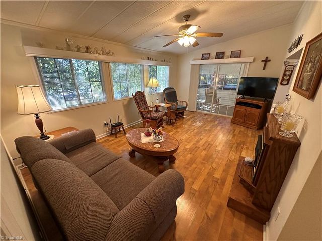 121 S Cardinal Drive, New London, NC 28127