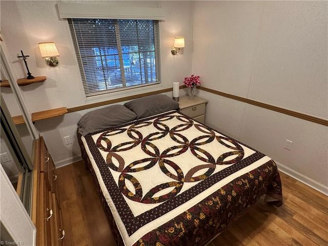 121 S Cardinal Drive, New London, NC 28127