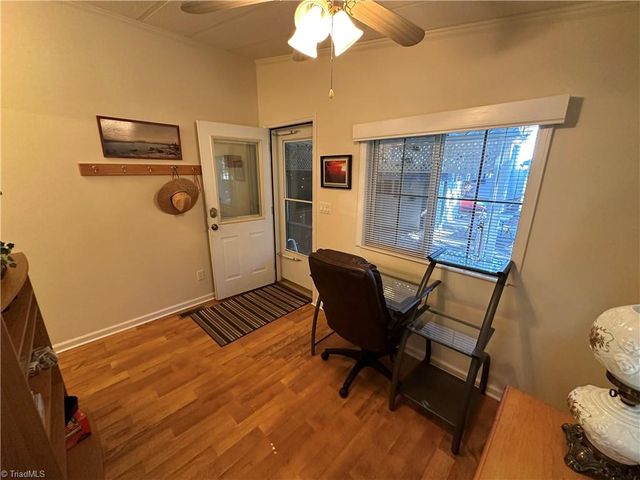 121 S Cardinal Drive, New London, NC 28127