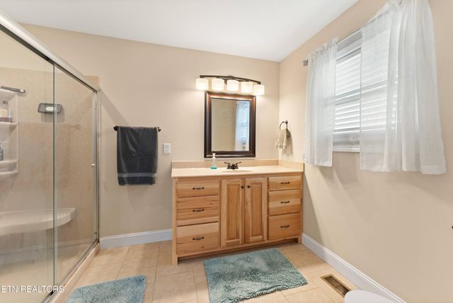 455 Carriage Drive, Crossville, TN 38555