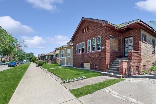8627 S Throop Street, Chicago, IL 60620