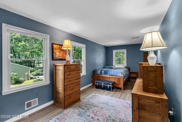 81 Eaglenest Road, Freehold, NJ 07728