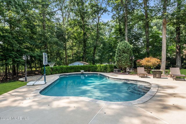 81 Eaglenest Road, Freehold, NJ 07728