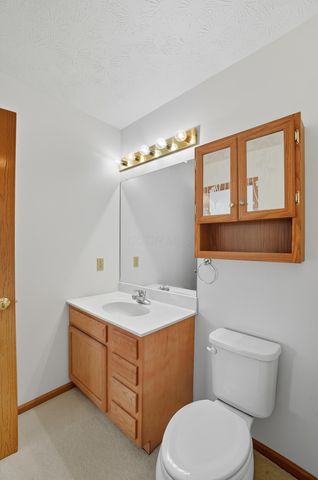 1781 Pinehurst Drive, Springfield, OH 45502