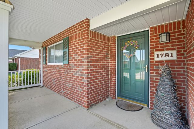 1781 Pinehurst Drive, Springfield, OH 45502