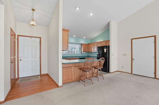 1781 Pinehurst Drive, Springfield, OH 45502