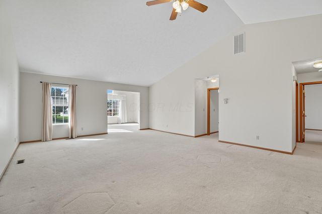 1781 Pinehurst Drive, Springfield, OH 45502