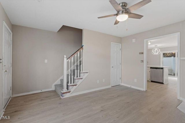 3900 Sterling Pointe Drive, Winterville, NC 28590